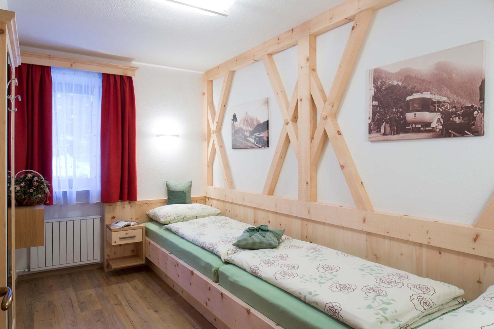 Alpin Apartments Colfosco Rom bilde